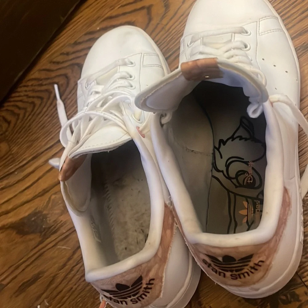 Adidas Stan Smith leather Disney Sneakers! 10